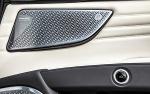2025 Maserati Grecale vs. 2025 Audi SQ5